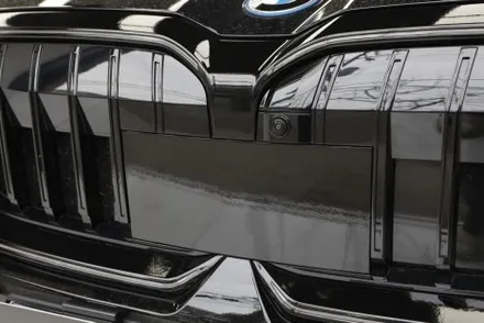 부천 i5 아이코닉글로우랩핑(BMW 라디에이터 그릴 랩핑)은 카슈타인 헬로오토 에서 해야 해요.