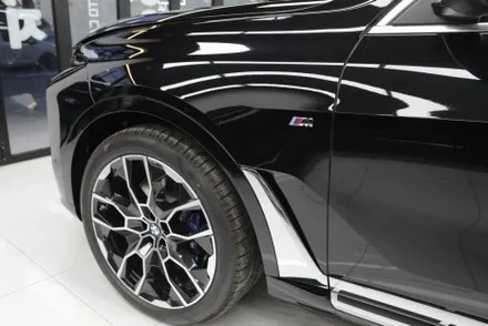 2025 bmw X7m60i 그리고 X740i 의 차이점 완벽하게 분석하기(BMW G07)