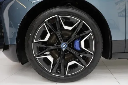김포 썬팅 BMW ix50 솔라가드 LX 완벽하게(카슈타인)