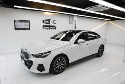 bmw i5 신차 출고 솔라가드 제니스ir 썬팅 전파간섭 걱정 없음(카슈타인)