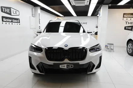 BMW 계양 전시장에서 ix3 출고하고 헬로오토 에서 썬팅 했어요