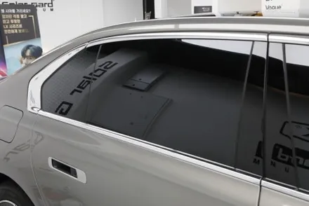 솔라가드 LX 입은 BMW 기함 740i 모습 살펴보기