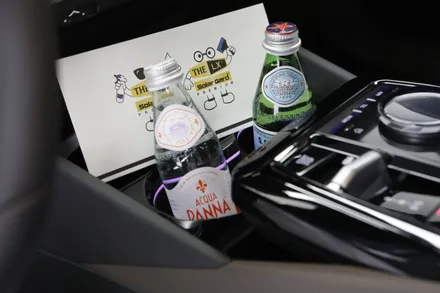 BMW 5시리즈그릴 랩핑(BMW아이코닉글로우)
