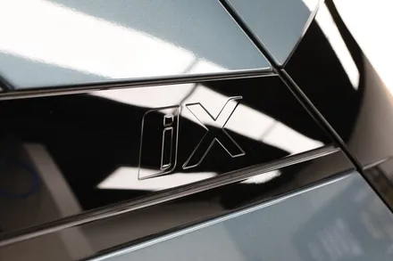 김포 썬팅 BMW ix50 솔라가드 LX 완벽하게(카슈타인)