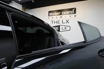 일산 bmw 크롬죽이기 M850i 크롬딜리트 랩핑(헬로배터리)