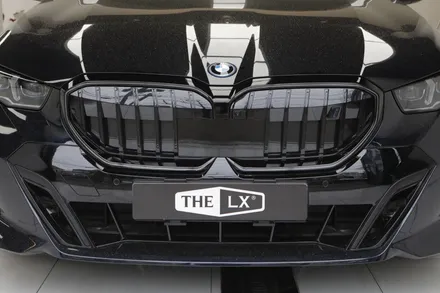 부천 i5 아이코닉글로우랩핑(BMW 라디에이터 그릴 랩핑)은 카슈타인 헬로오토 에서 해야 해요.