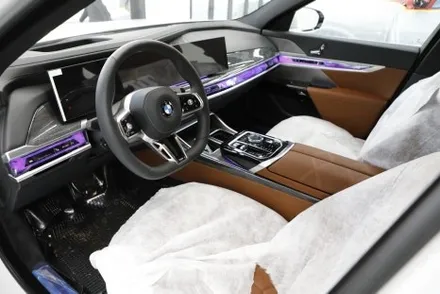 BMW 프로모션 많이 받고 출고한 740i 썬팅(카슈타인)