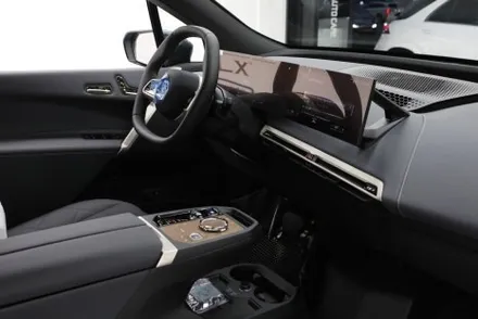 김포 썬팅 BMW ix50 솔라가드 LX 완벽하게(카슈타인)