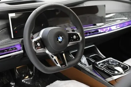 BMW 프로모션 많이 받고 출고한 740i 썬팅(카슈타인)
