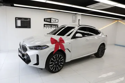 BMW X6 40i 빠른 출고로 기분 좋은 카라이프 즐기세요