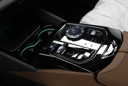 bmw i5 신차 출고 솔라가드 제니스ir 썬팅 전파간섭 걱정 없음(카슈타인)
