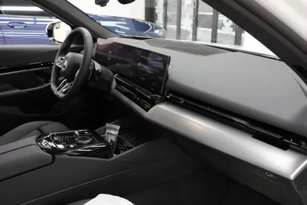 bmw 520i 풀체인지 우리 아이를 위한 안전한 썬팅 추천(카슈타인)