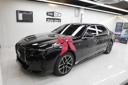 BMW 740i 에 가장 잘 어울리는 THE LX 솔라가드 프리미엄 제니스 선택