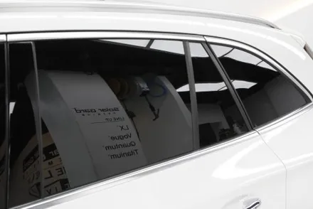 2024 벤츠 GLC220d 썬팅 솔라가드 LX 할인 알아보아요(카슈타인)