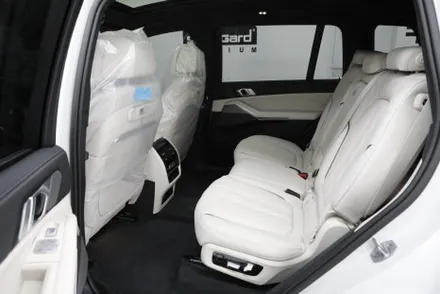 실내 PPF BMW G07 X7 생활보호PPF 시공으로 스크래치 방지