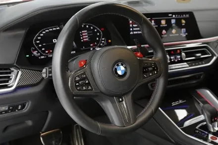 솔라가드 퀀텀 입은 BMW X6M 모습 어때?