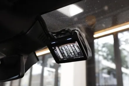 BMW 블랙박스 추천은 아이나비 QXD1 실용성 갑!(카슈타인)