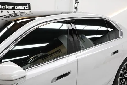 BMW 프로모션 많이 받고 출고한 740i 썬팅(카슈타인)