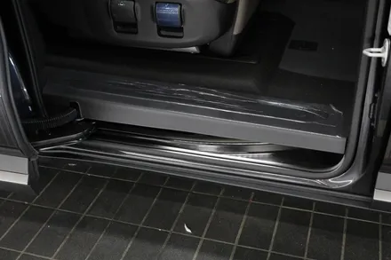 카니발 하이브리드 레일등 야간 승하차시 안전 필수품(도어등)
