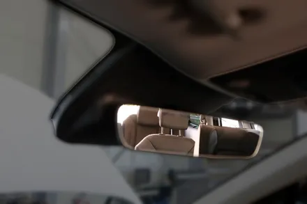 카니발 쏘렌토 디지털센터미러 원테이크 룸미러 장착 안전운전 도우미