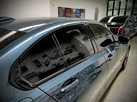 BMW 3시리즈 창문테두리 랩핑 일산파주 3시리즈 튜닝맛집은 여기 / 서울 강서구 공항동