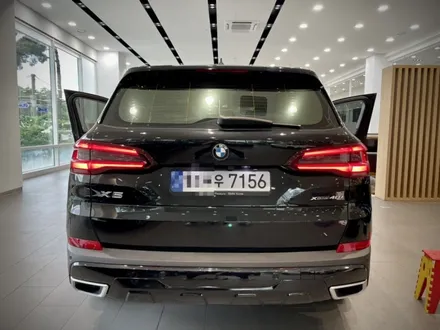 BMW X5 창틀 랩핑 강서구 크롬죽이기 랩핑으로 변화중 / 서울 강서구 공항동