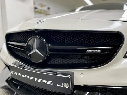 벤츠 cls63amg 8기통 슈퍼세단 끝판왕 ! 강서구 크롬죽이기 그릴랩핑시공 / 서울 강서구 공항동