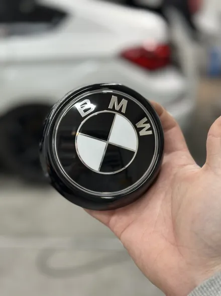 BMW 5GT 실내 랩핑 강서구 커버봇에서 고광택 크롬 죽이기까지 우수한 퀄리티를 만드는 비법 / 서울 강서구 공항동