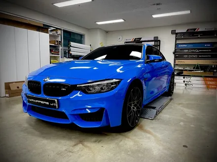 BMW m4 인텐스블루 전체랩핑 차량색상바꾸기 일산파주 에이버리 랩핑 / 서울 강서구 공항동