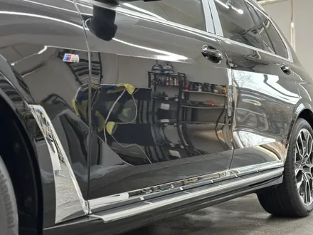 성동구 광진구 크롬죽이기 랩핑 고광택 필름으로 BMW 엠블럼까지 이렇게 잘 나오는 건 아직 못 보셨을걸요~ / 서울 강서구 공항동