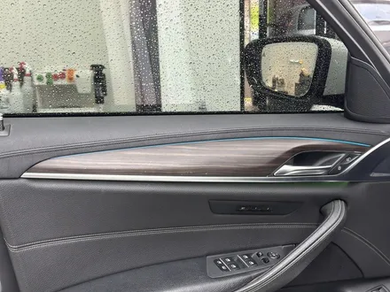 일산 실내 랩핑 BMW 5시리즈 안팎으로 포인트 포인트 / 서울 강서구 공항동