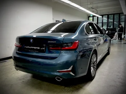 BMW 3시리즈 창문테두리 랩핑 일산파주 3시리즈 튜닝맛집은 여기 / 서울 강서구 공항동
