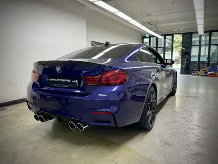 BMW M4 외장튜닝의 성지 라이트필름 잘하는곳은 역시 / 서울 강서구 공항동