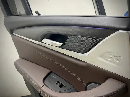 BMW X3 매트릭스 블랙 실내랩핑 일산 파주 실내랩핑으로 분위기업 / 서울 강서구 공항동