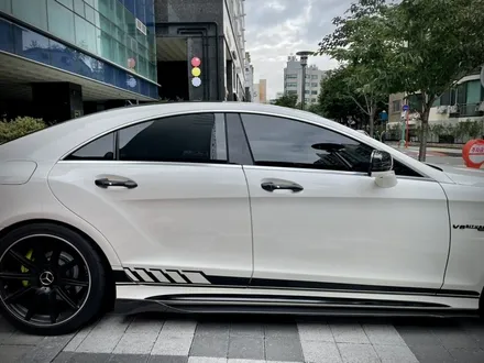 벤츠 cls63amg 8기통 슈퍼세단 끝판왕 ! 강서구 크롬죽이기 그릴랩핑시공 / 서울 강서구 공항동