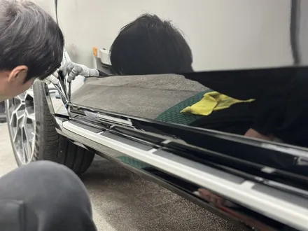성동구 광진구 크롬죽이기 랩핑 고광택 필름으로 BMW 엠블럼까지 이렇게 잘 나오는 건 아직 못 보셨을걸요~ / 서울 강서구 공항동