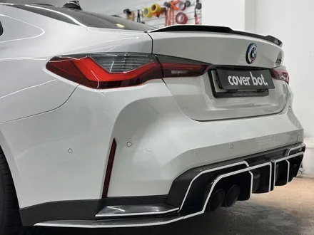BMW M4 G82 라인 데칼 띠 랩핑 한줄로 감성 터짐 김포 일산 라인 데칼 띠 포인트 / 서울 강서구 공항동