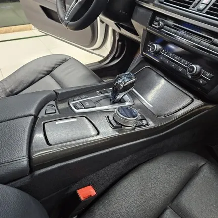 BMW F10 5시리즈 크롬죽이기 실내랩핑 / 파주시 와동동