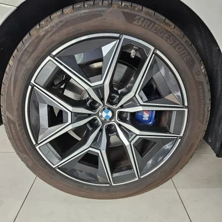 BMW G60 고광택 휠랩핑 시공 / 파주시 와동동