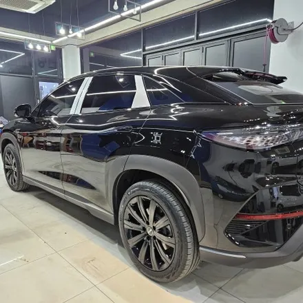 파주 운정 BYD 씨라이언7 크롬 죽이기 및 휠도색 시공 . / 파주시 와동동