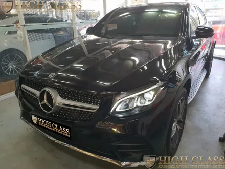 벤츠 GLC 220d 실내 카본랩핑과 AMG 스포츠 페달 / 서울 강동, 송파, 하남, 광진구