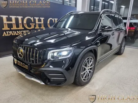 벤츠 GLB 35 AMG 헤드업디스플레이 + 대시보드 엠비언트 + 하단 센터콘솔 / 서울 강동, 송파, 하남, 광진구