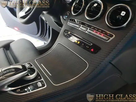 벤츠 GLC 220d 실내 카본랩핑과 AMG 스포츠 페달 / 서울 강동, 송파, 하남, 광진구