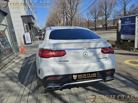 벤츠 GLE W166 레드 컬러 안전벨트 AMG 핸들열선 / 서울 강동, 송파, 하남, 광진구