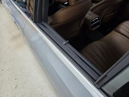 벤츠 E클래스 W214 순정형 리어 모니터, 리어 커튼 아이들의 즐거움 / 서울 강동, 송파, 하남, 광진구