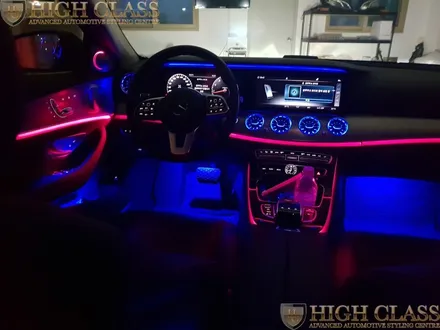 벤츠 E클래스 E300 중국산 부메스터가 장착된 차량에 하이클라스 송풍구 엠비언트 / 서울 강동, 송파, 하남, 광진구