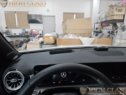 벤츠 CLA 45s AMG 페이스리프트 네비연동 순정 헤드업 디스플레이 / 서울 강동, 송파, 하남, 광진구