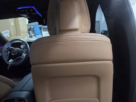 E클래스 E200 브라켓 형식 리어 모니터 손쉽게 탈부착 가능 제품 / 서울 강동, 송파, 하남, 광진구