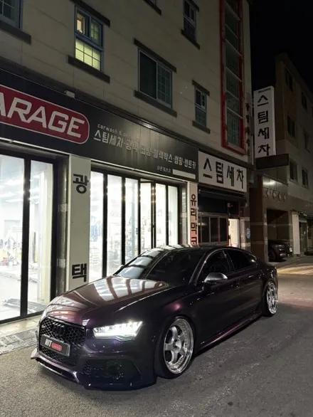 대구 아우디 RS7 후기형 컨버전/대구고광택랩핑/대구전체랩핑/대구크롬죽이기 / 대구 달성군