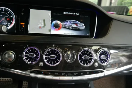 대구 벤츠S63AMG 송풍구 엠비언트로 감성마력 상승!!/대구엠비언트/대구벤츠엠비언트/대구벤츠부메스터/대구w222 S클래스송풍구 엠비언트 / 대구 달성군